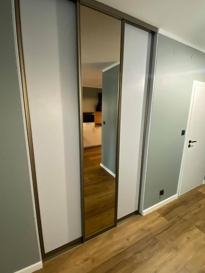 Apartament Wioselko Warszawa Lägenhet Exteriör bild